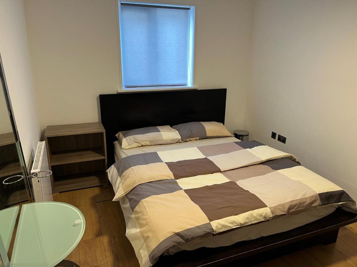 Three Bedroom House In Tooting By Star Apartments 伦敦 外观 照片