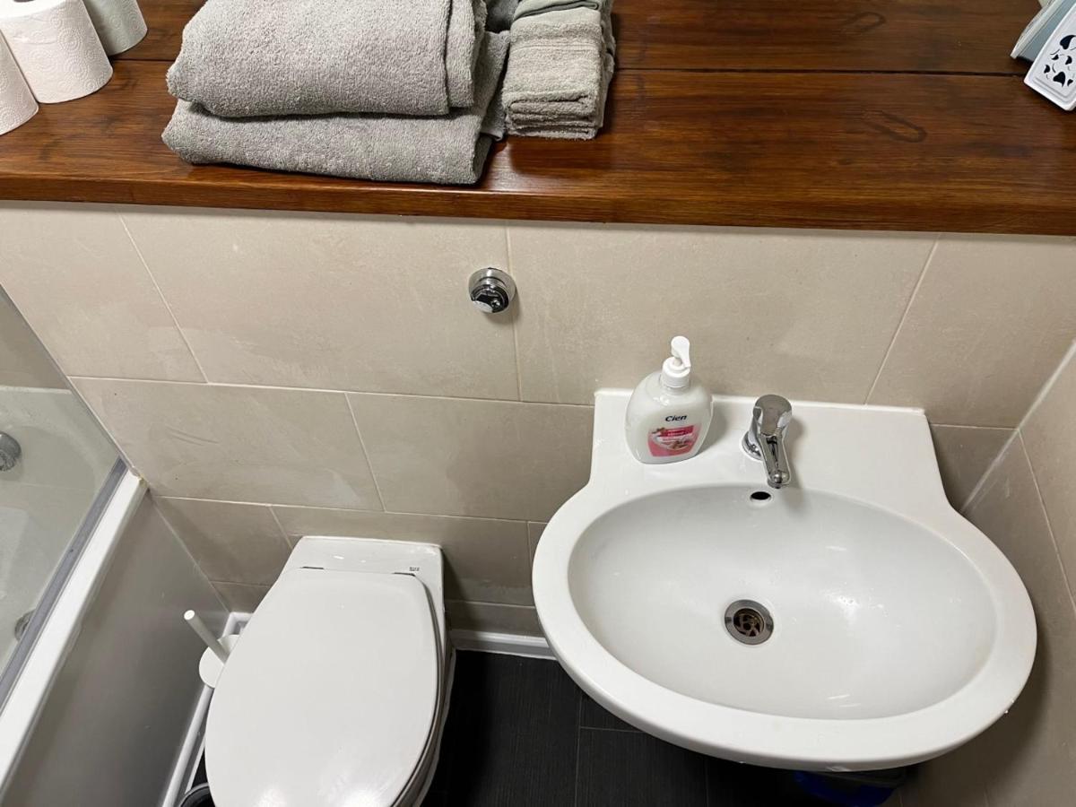 Three Bedroom House In Tooting By Star Apartments 伦敦 外观 照片